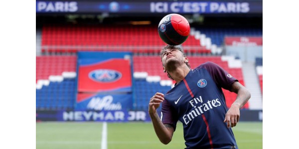 Dante is ervan overtuigd dat Neymar uitstekend is